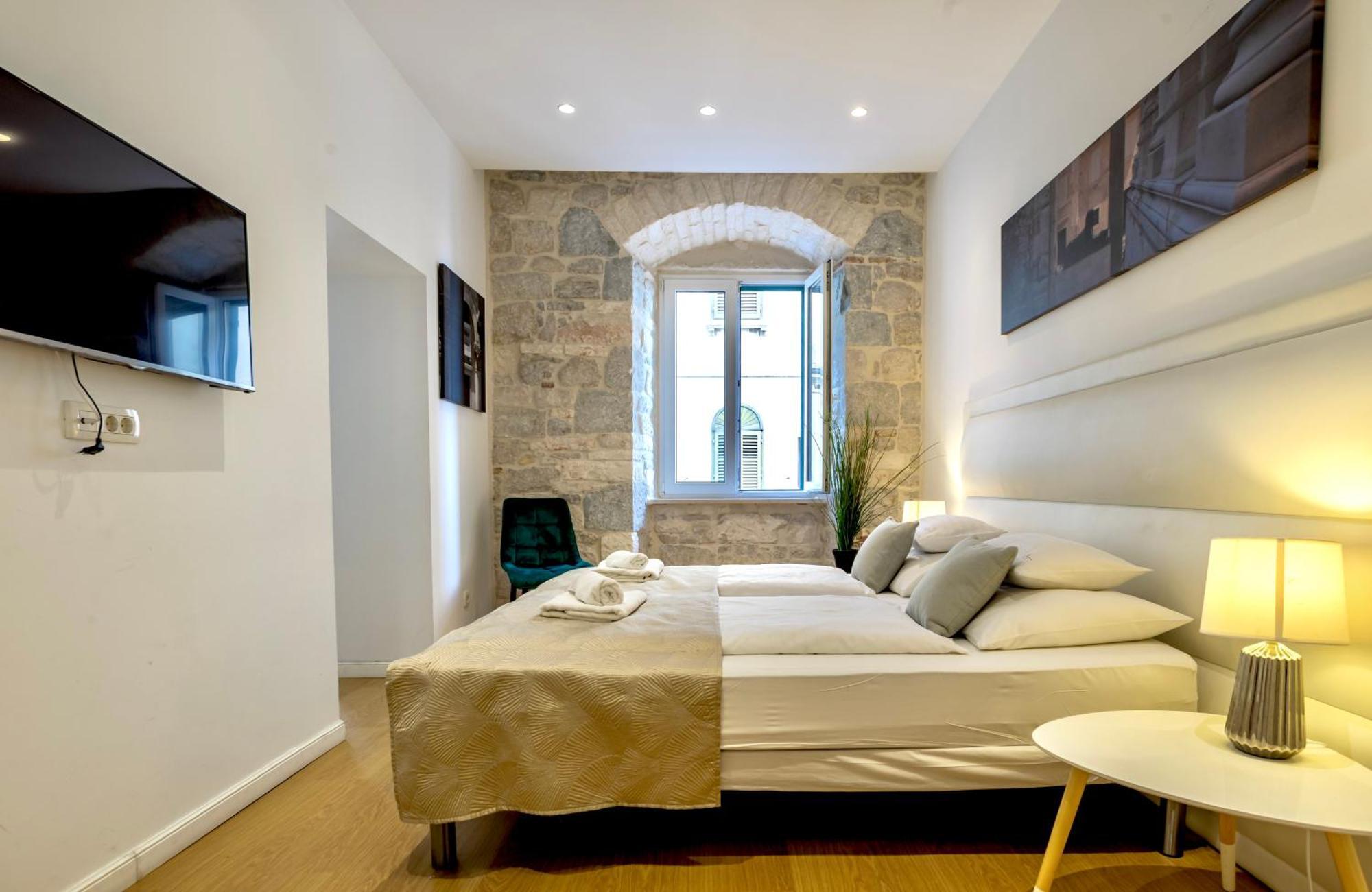 Apartments & Rooms Graso Split Room photo
