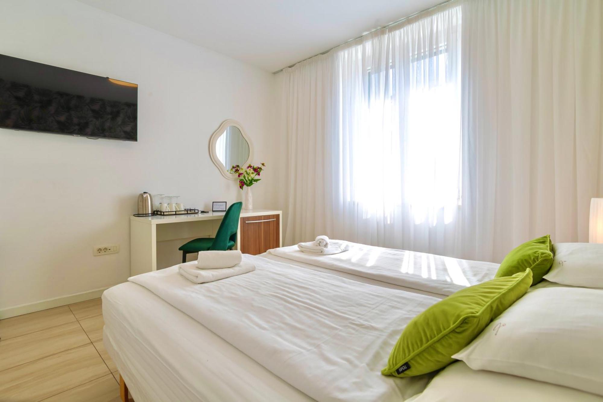 Apartments & Rooms Graso Split Room photo